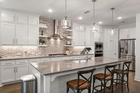 $550,000 | 6116 Strada Cove, Fort Worth, TX 76123