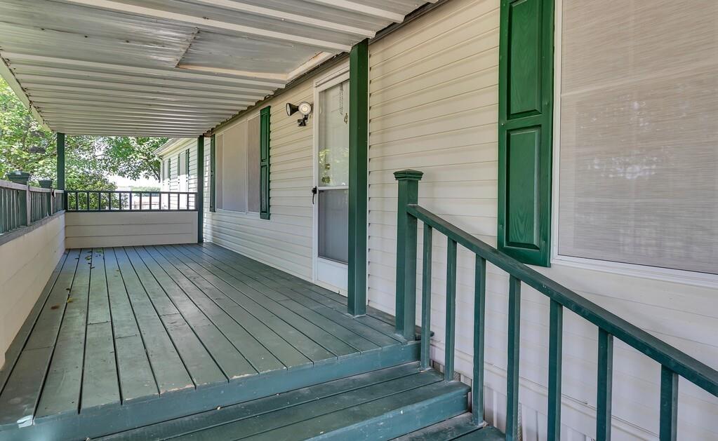 652 Middle Windsor Road McGregor, TX 76657 - Photo 2 of 40 Front Porch