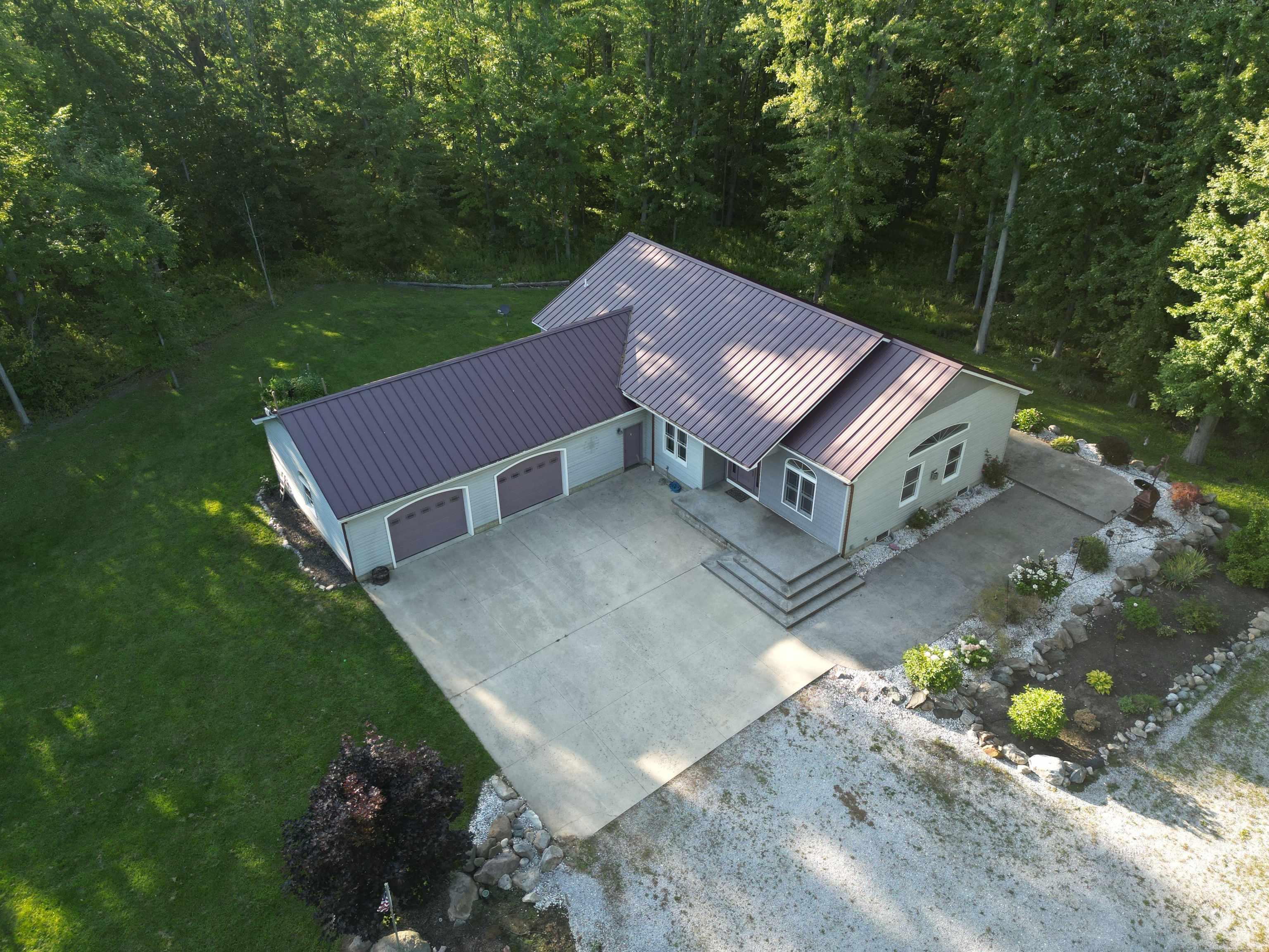 444 West Snover Road Sandusky, MI 48471 - Photo 38 of 48 50120411-37.JPG