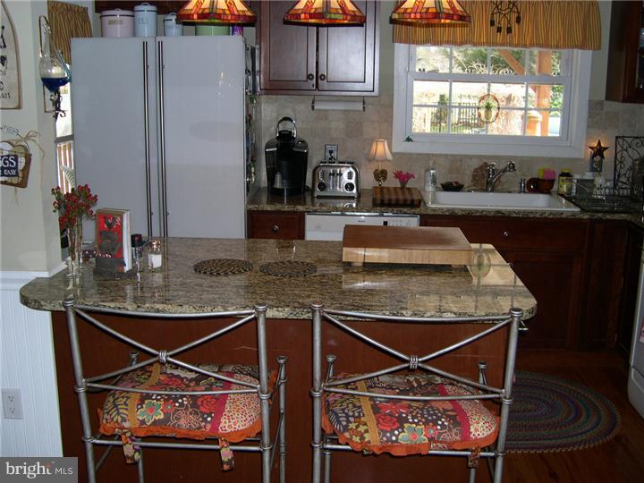 44 Mercer Street Hamilton Square, NJ 08690 - Photo 13 of 18 Kitchen