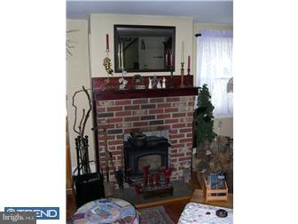 44 Mercer Street Hamilton Square, NJ 08690 - Photo 7 of 18 Gallery Image 7