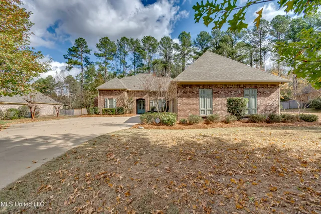 $479,900 | 104 Hawks Nest Cove, Madison, MS 39110