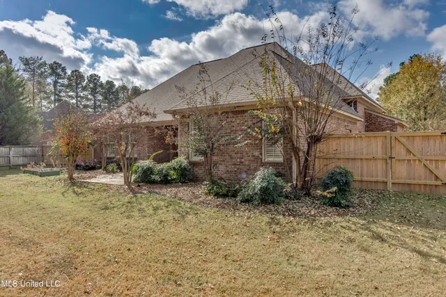 $479,900 | 104 Hawks Nest Cove, Madison, MS 39110