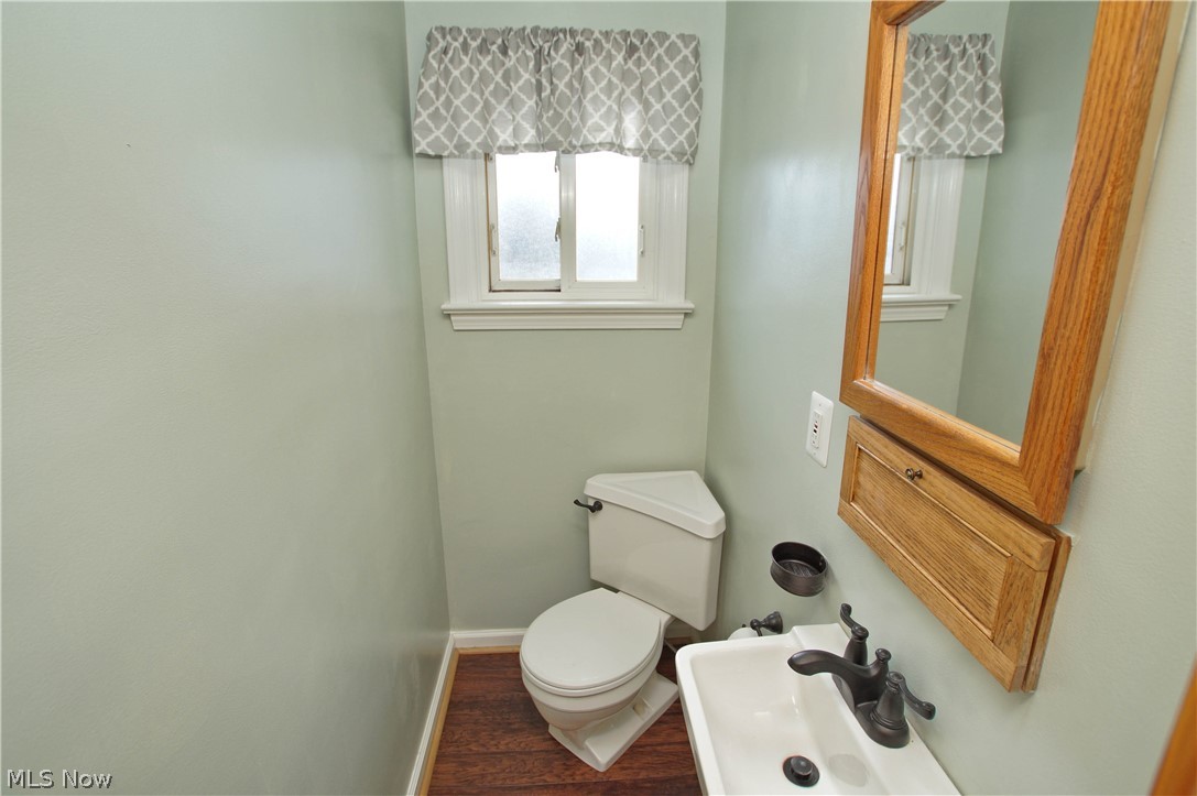 5606 Dorset Road Lyndhurst, OH 44124 - Photo 25 of 35