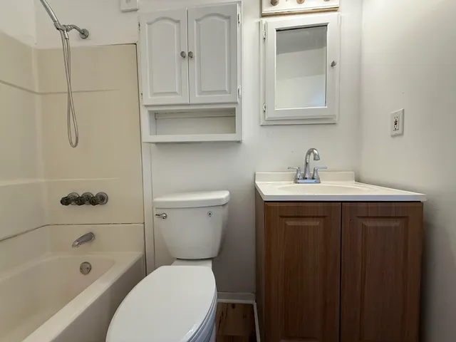 $149,900 | 3725 Alpine Drive, Lansing, MI 48911