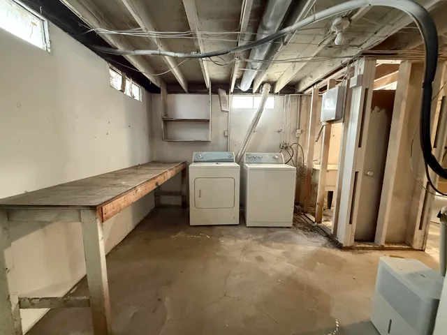 $149,900 | 3725 Alpine Drive, Lansing, MI 48911