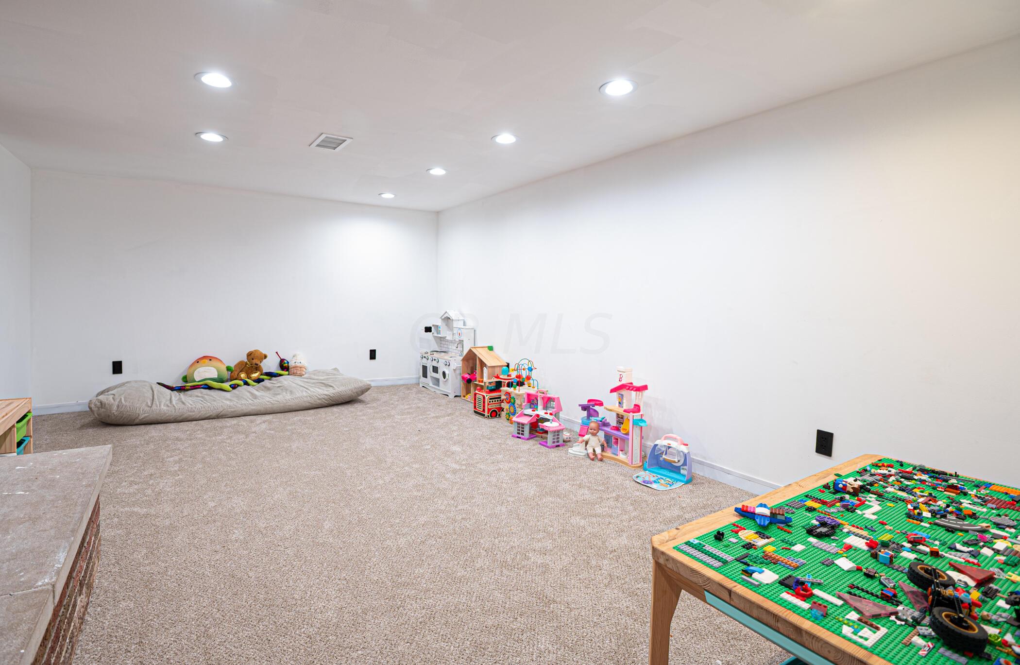 2635 Mt Holyoke Road Columbus, OH 43221 - Photo 31 of 42 Basement Playroom