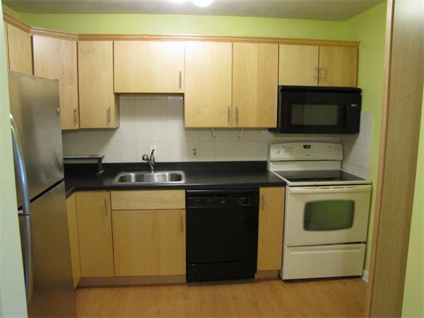 6 Erick Road, Unit 56 Mansfield, MA 02048 - Photo 2 of 20