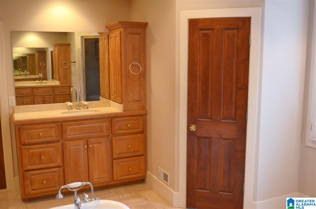 185 Grimes Road Pelham, AL 35124 - Photo 21 of 31
