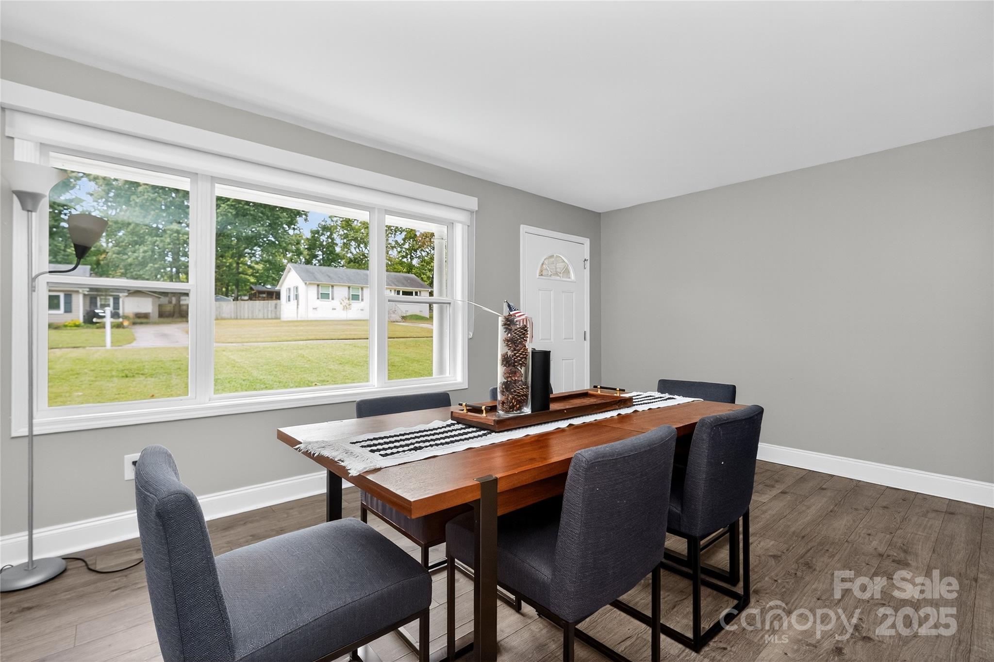 324 Clearbrook Road Matthews, NC 28105 - Photo 2 of 19 Gallery Image 2