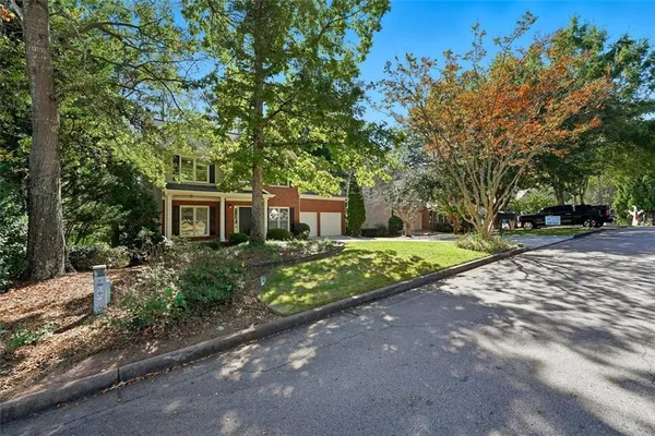 $690,000 | 3612 Brookefall Court, Suwanee, GA 30024