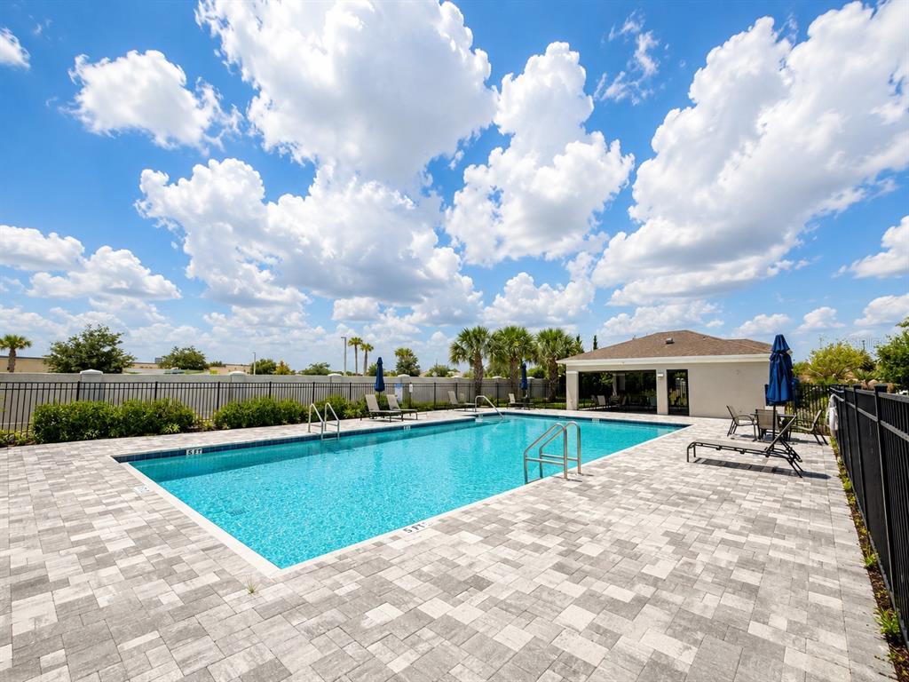 1043 Spring Palms Loop Orlando, FL 32828 - Photo 15 of 16