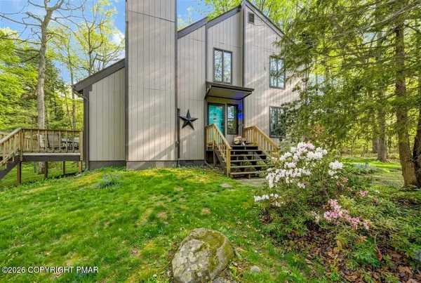 $499,999 | 1173 Deer Run, Pocono Pines, PA 18350