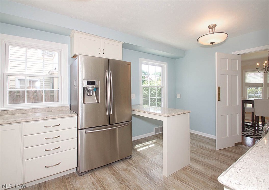 3561 Sutherland Road Shaker Heights, OH 44122 - Photo 9 of 29 Gallery Image 9