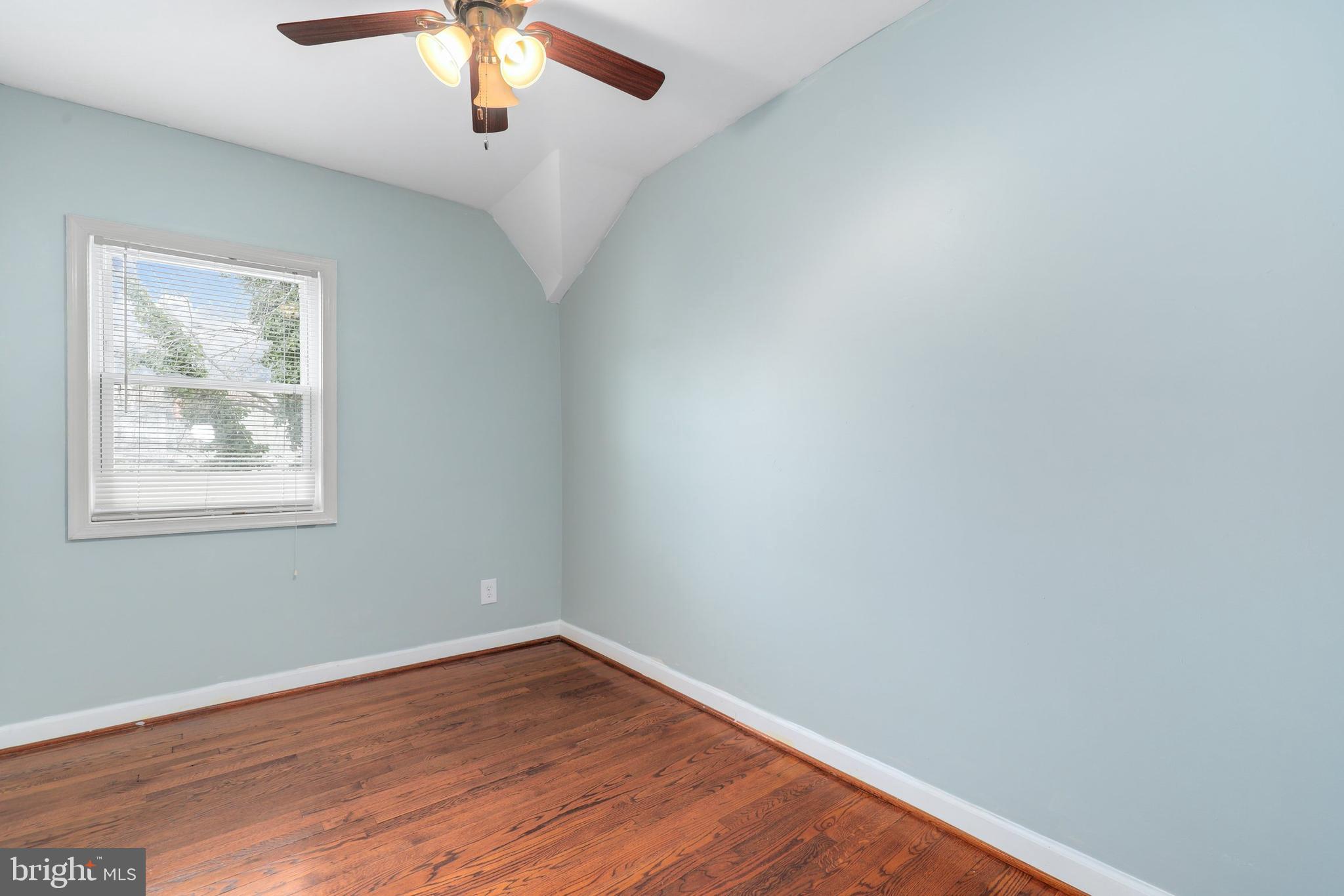 1548 Stonewood Road Baltimore, MD 21239 - Photo 14 of 32