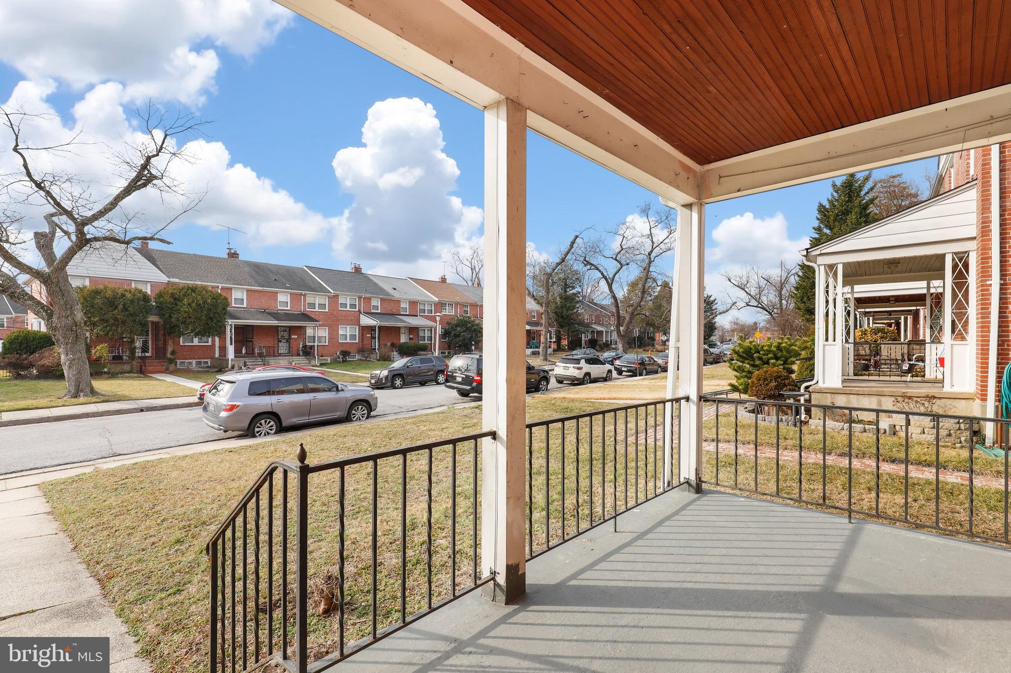 1548 Stonewood Road Baltimore, MD 21239 - Photo 3 of 32