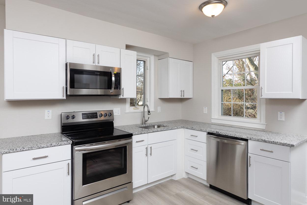5318 Plymouth Road Baltimore, MD 21214 - Photo 25 of 50 New Stainless Steel Appliances