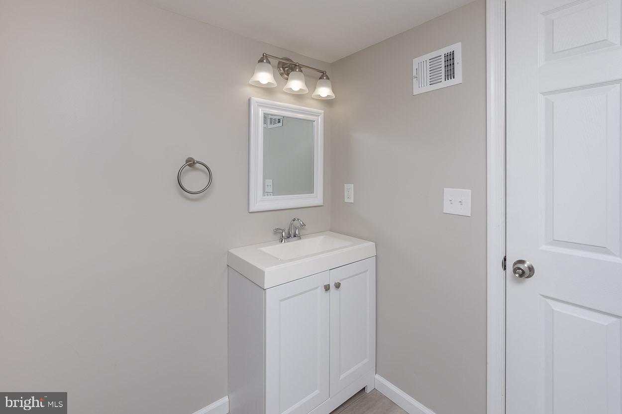 5318 Plymouth Road Baltimore, MD 21214 - Photo 49 of 50 Full Bath in Lower Level