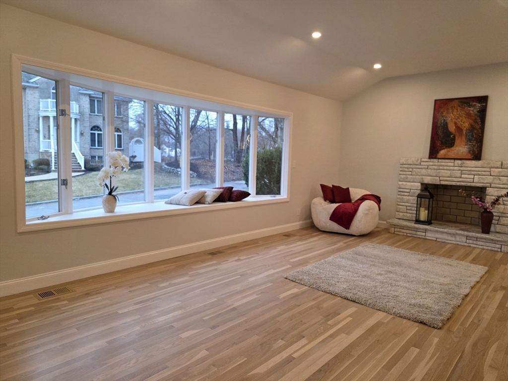 55 Glenn Road Belmont, MA 02478 - Photo 8 of 42 Gallery Image 8