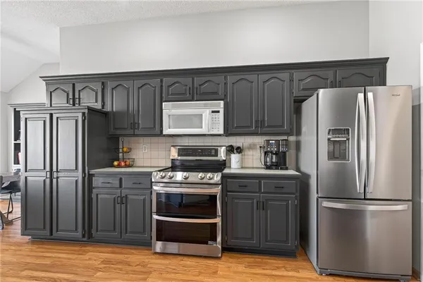 $338,000 | 417 East College Street, Odessa, MO 64076