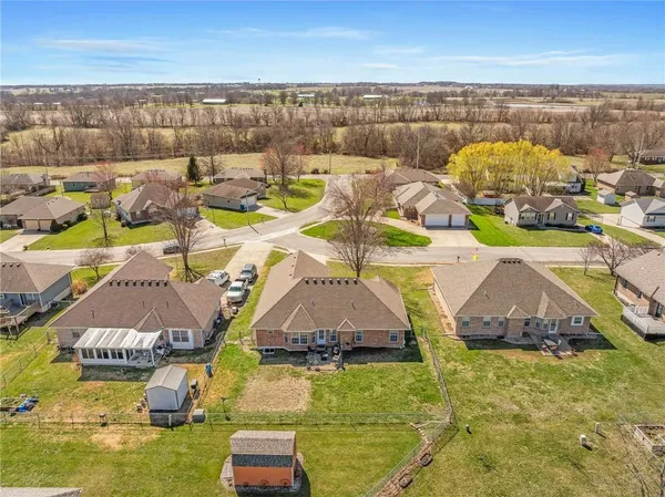 $338,000 | 417 East College Street, Odessa, MO 64076