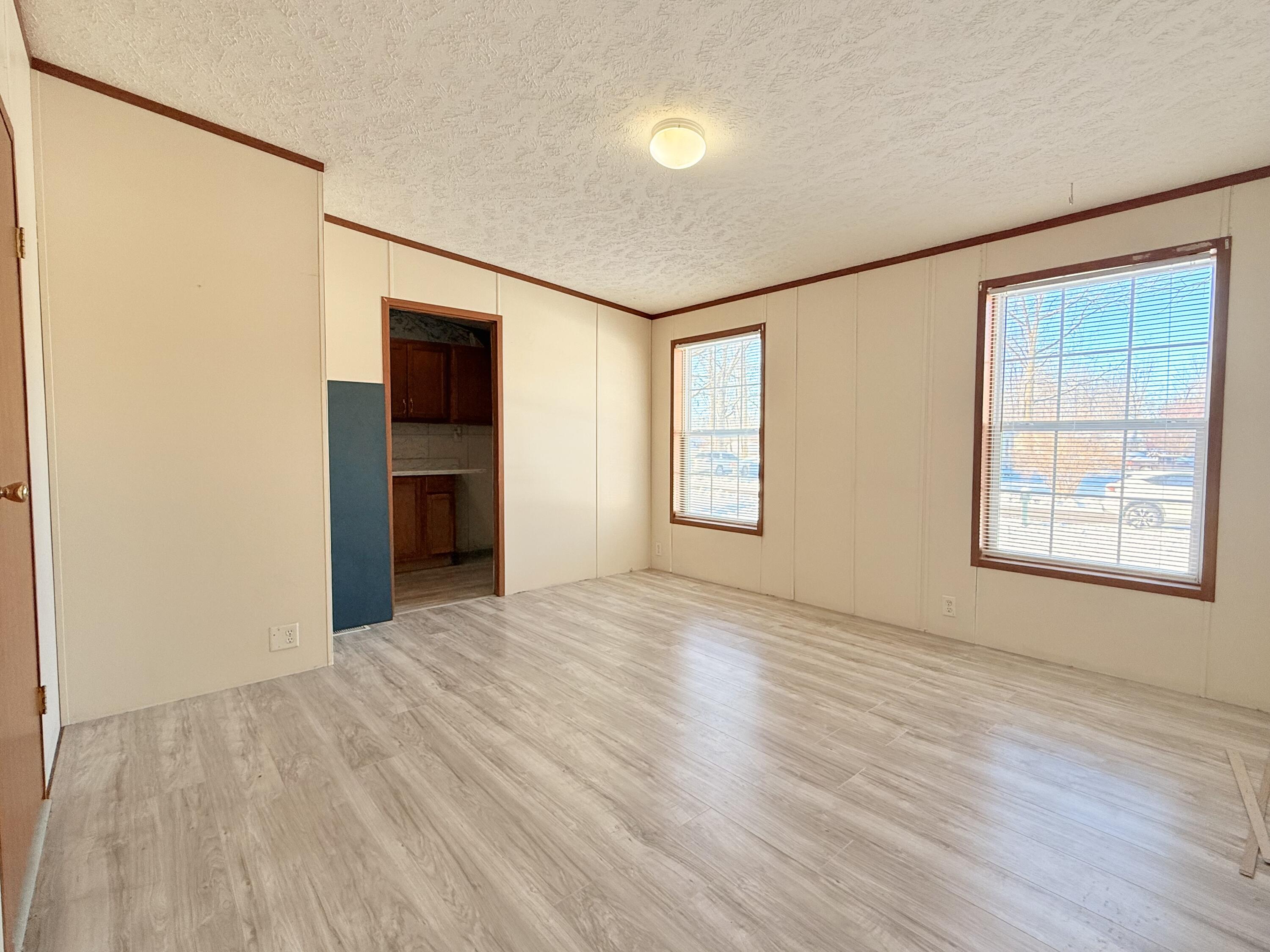 493 Richard Street Quincy, MI 49082 - Photo 16 of 35 IMG_0273