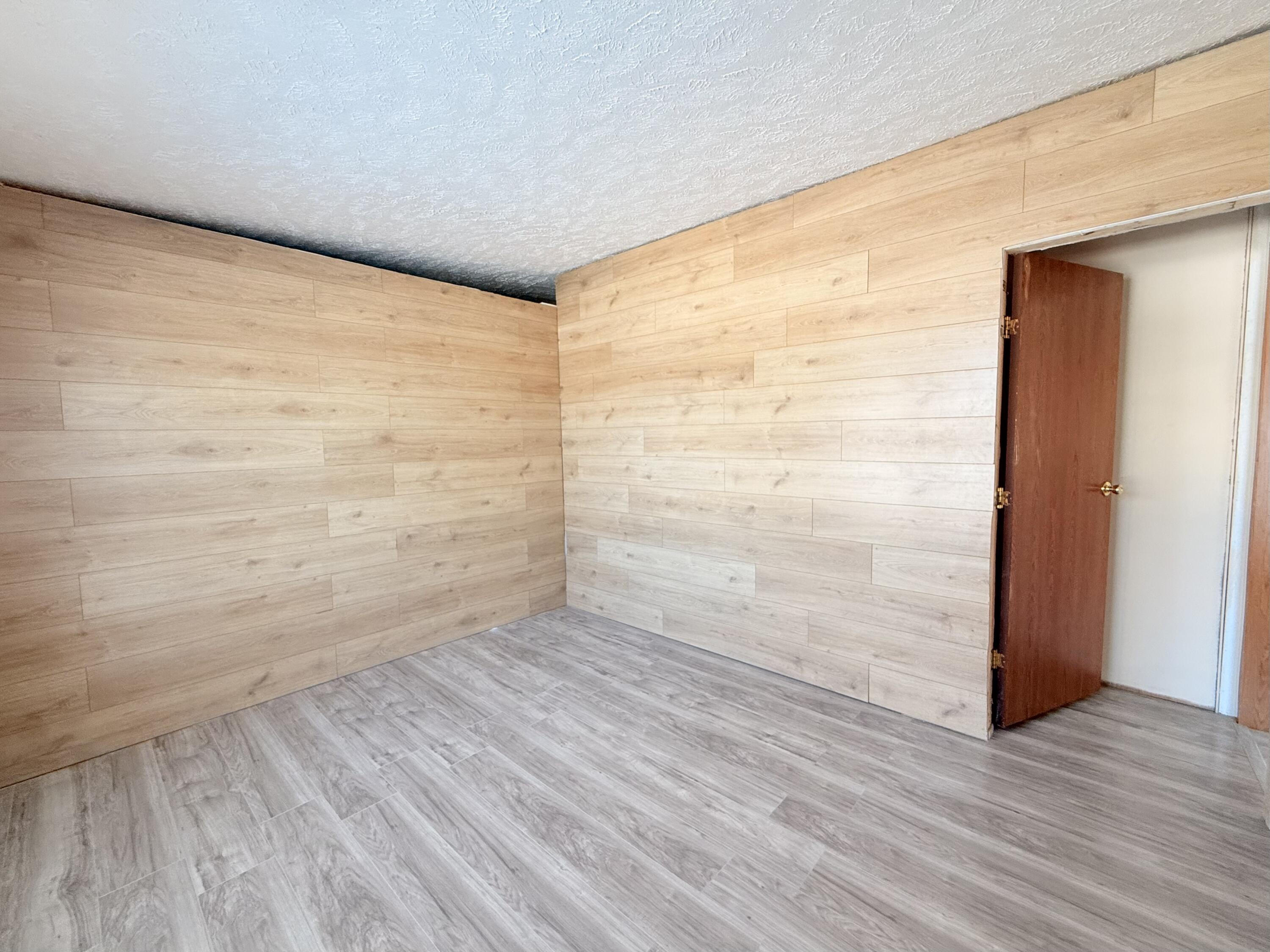 493 Richard Street Quincy, MI 49082 - Photo 18 of 35 IMG_0274