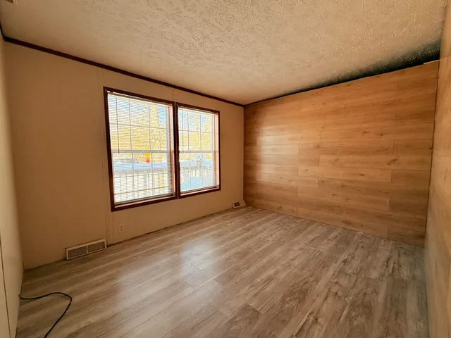 $189,900 | 493 Richard Street, Quincy, MI 49082