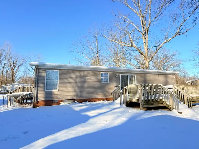 $189,900 | 493 Richard Street, Quincy, MI 49082