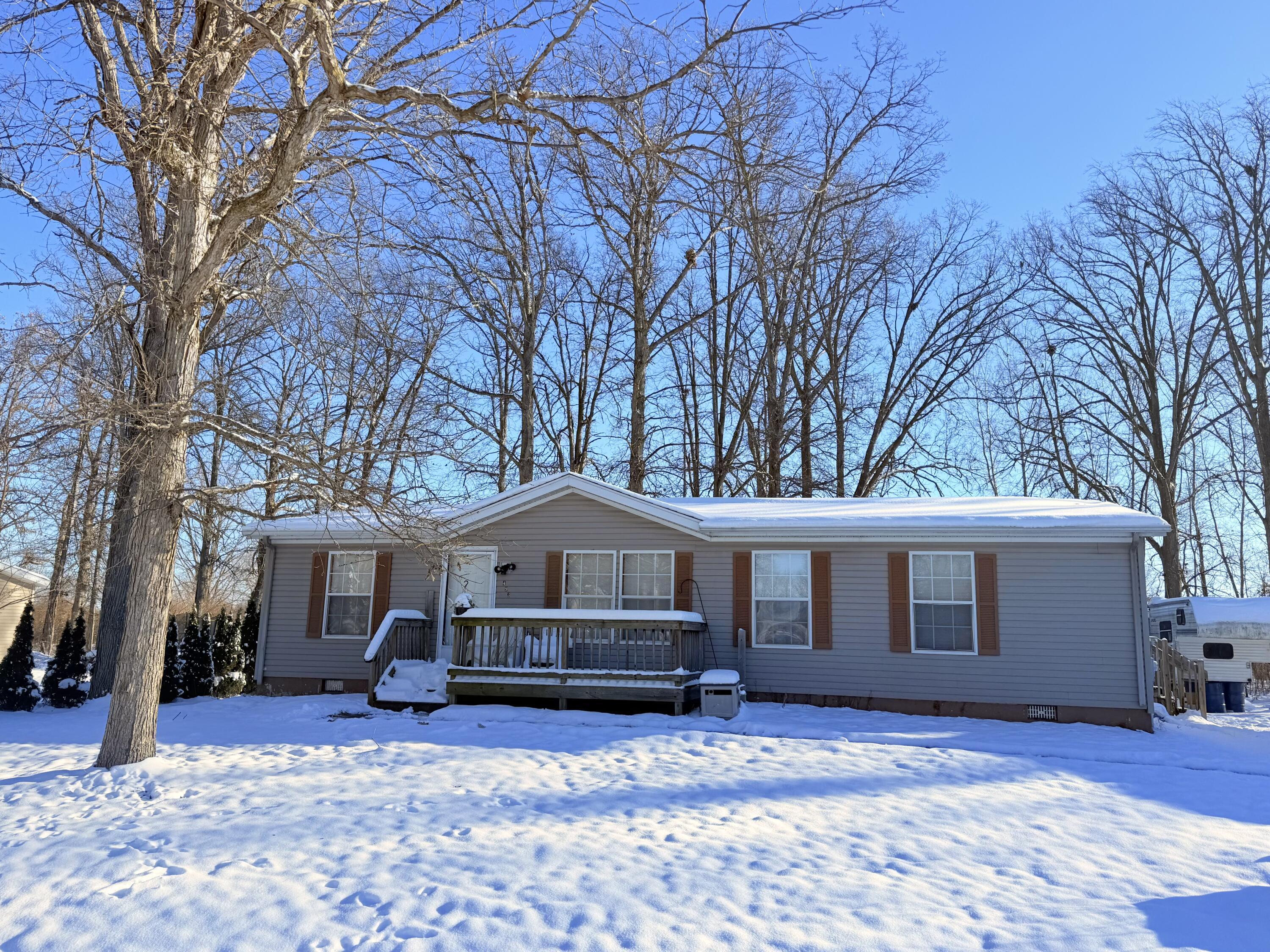 493 Richard Street Quincy, MI 49082 - Photo 24 of 35 IMG_0231