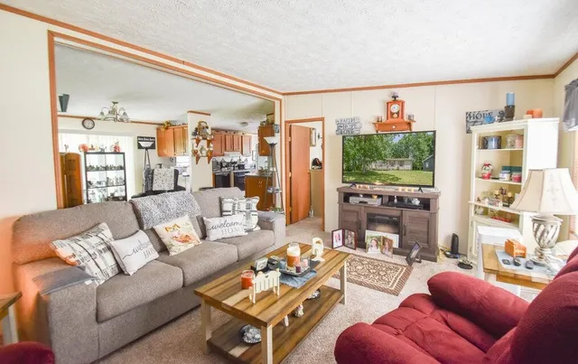 $189,900 | 493 Richard Street, Quincy, MI 49082