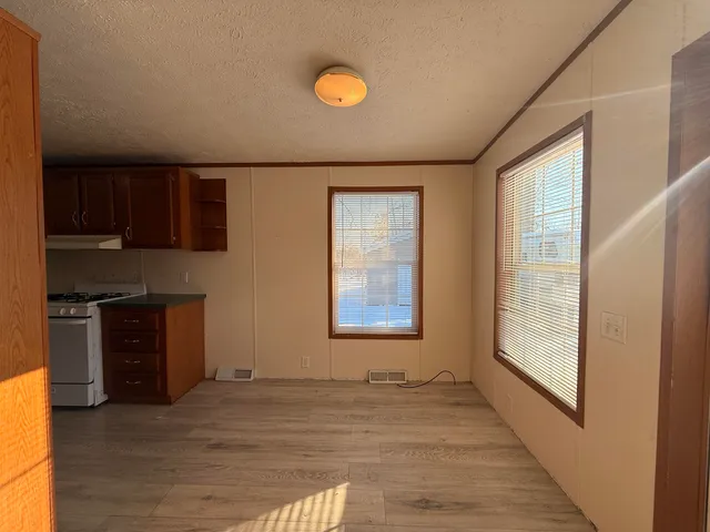 $189,900 | 493 Richard Street, Quincy, MI 49082