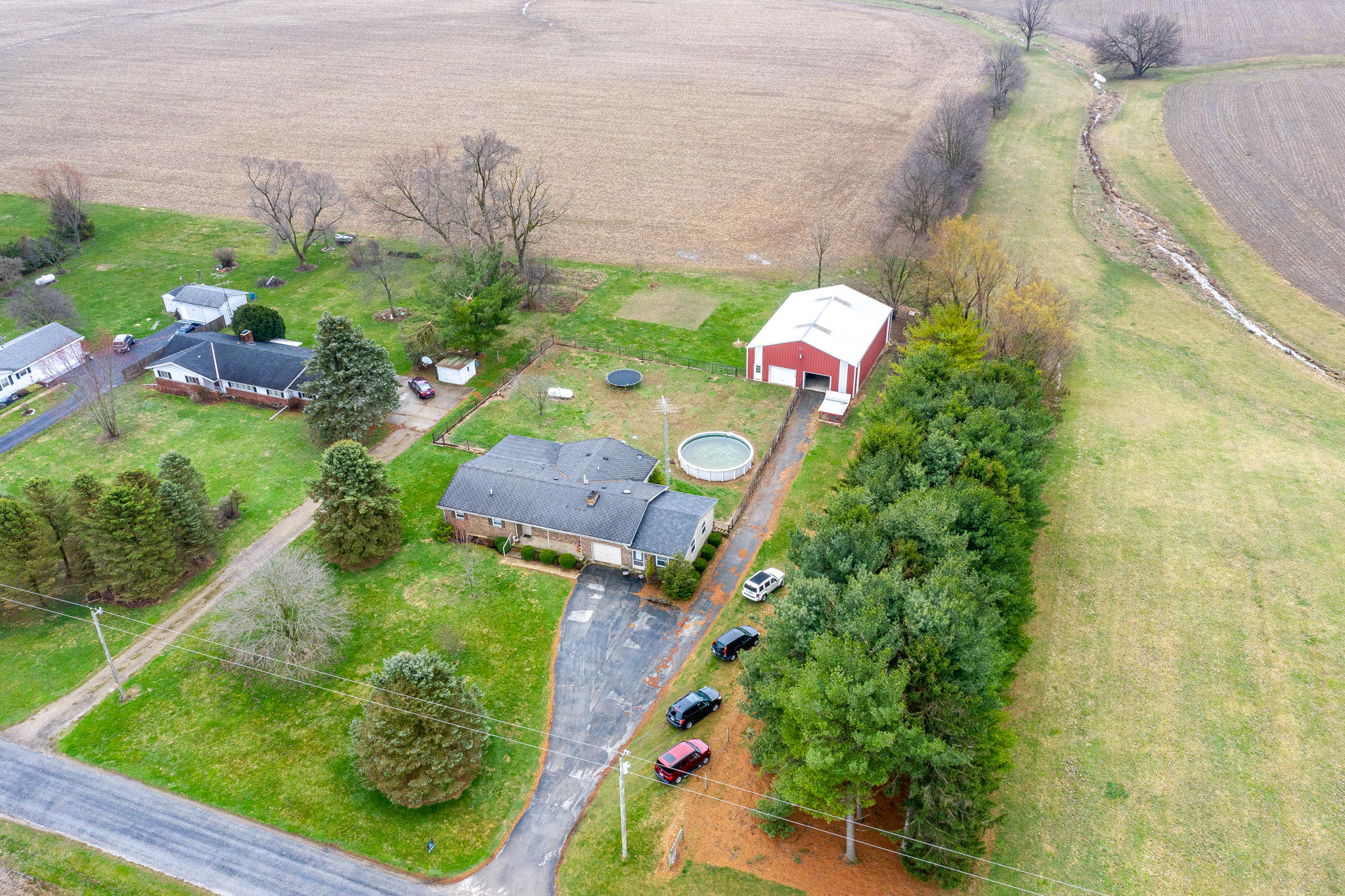 219 West Herr Road Urbana, OH 43078 - Photo 2 of 29