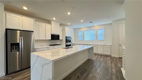 $2,890 | 1429 Whistling Kite Street, Las Vegas, NV 89138