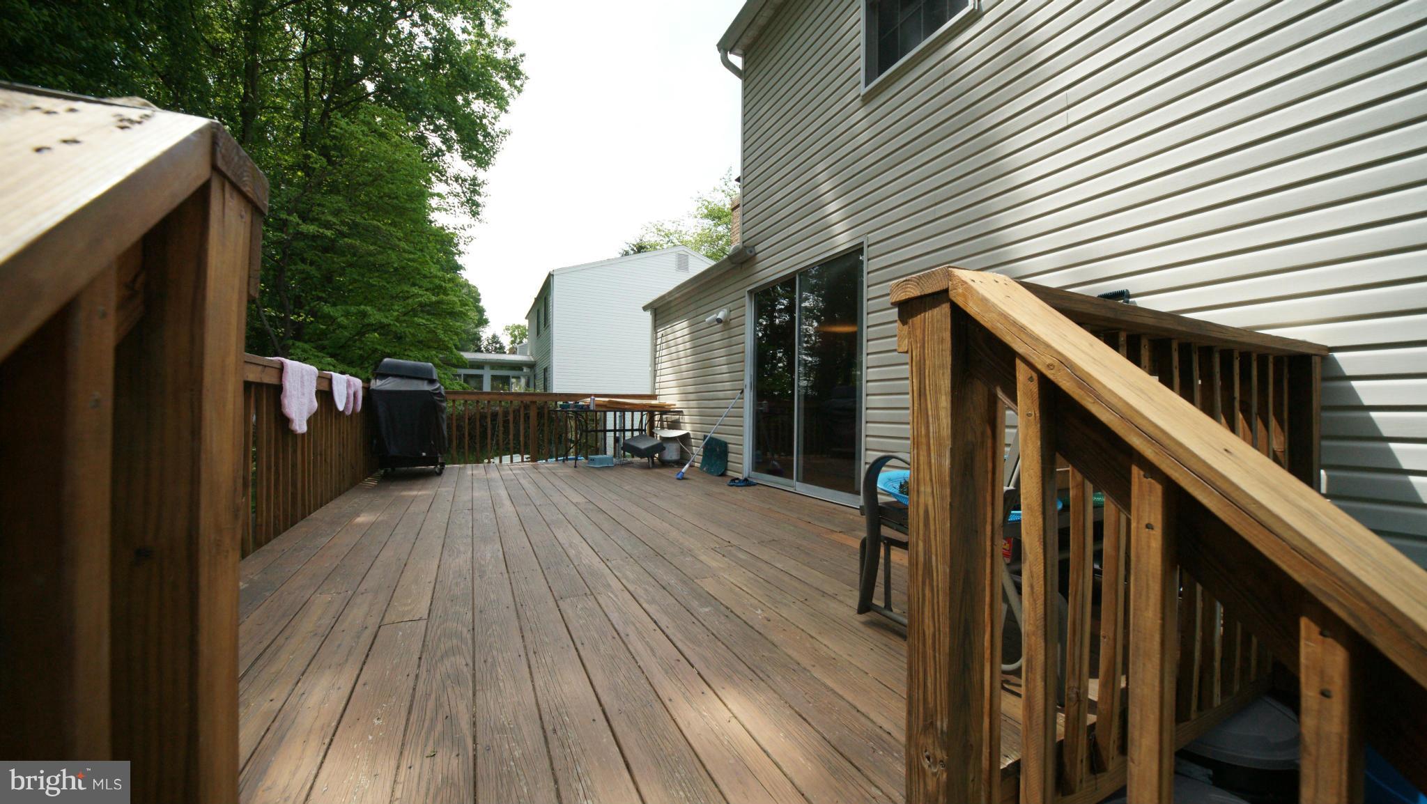 5736 Heming Avenue Springfield, VA 22151 - Photo 28 of 30 Exterior (Rear)