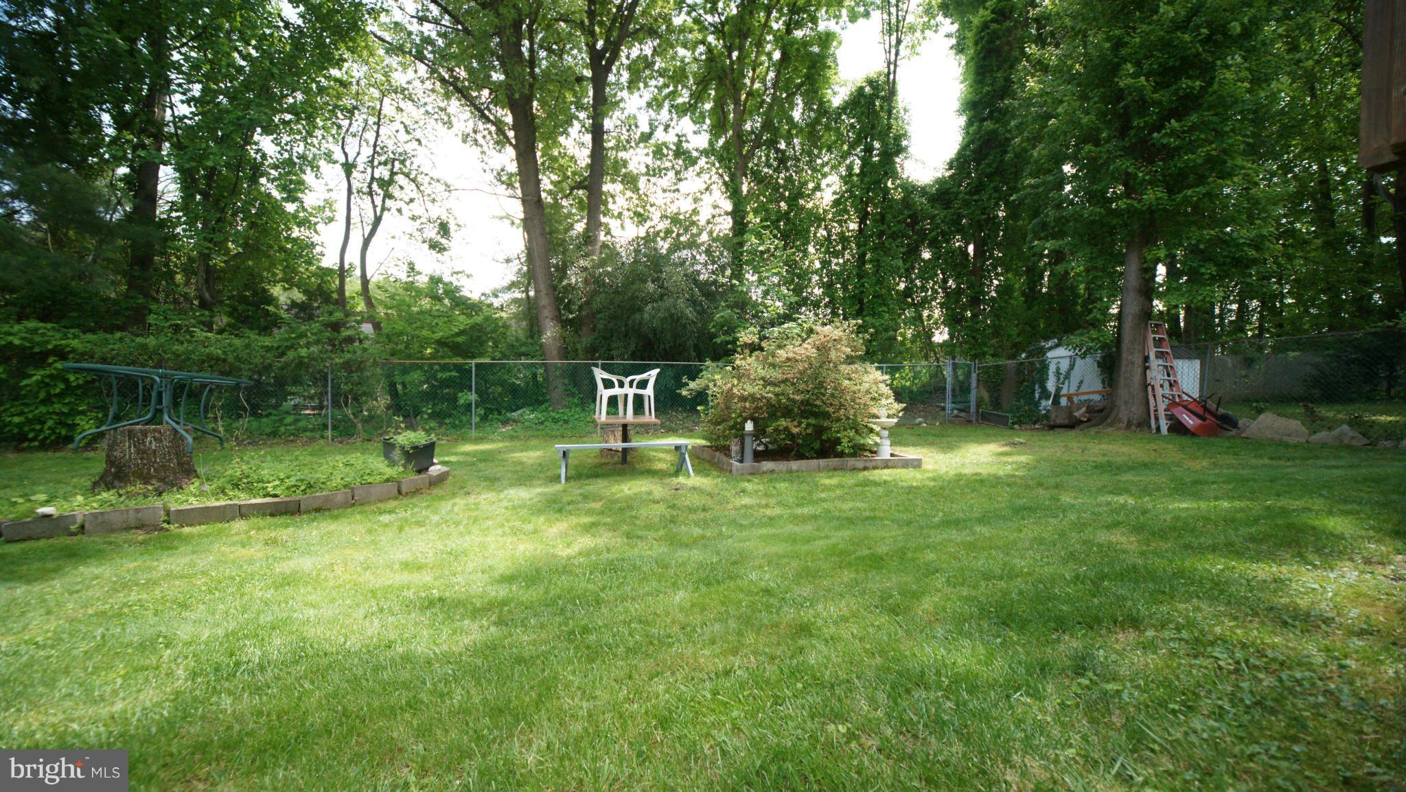 5736 Heming Avenue Springfield, VA 22151 - Photo 29 of 30 Exterior (Rear)
