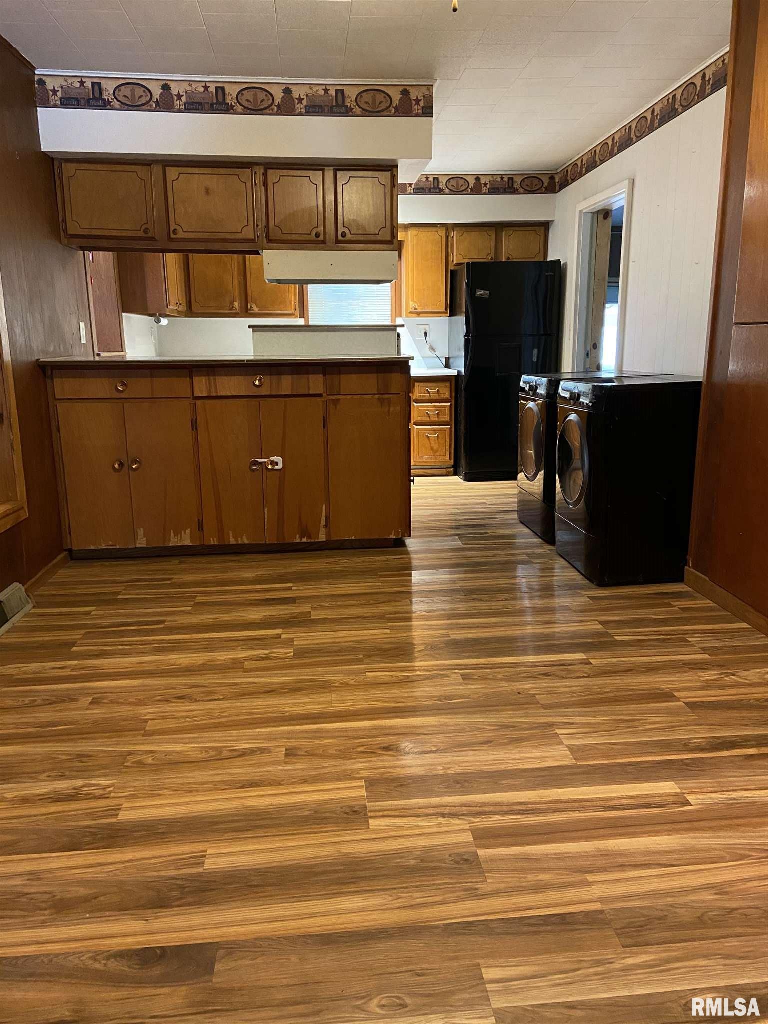 404 South 6th Street Cuba, IL 61427 - Photo 9 of 15