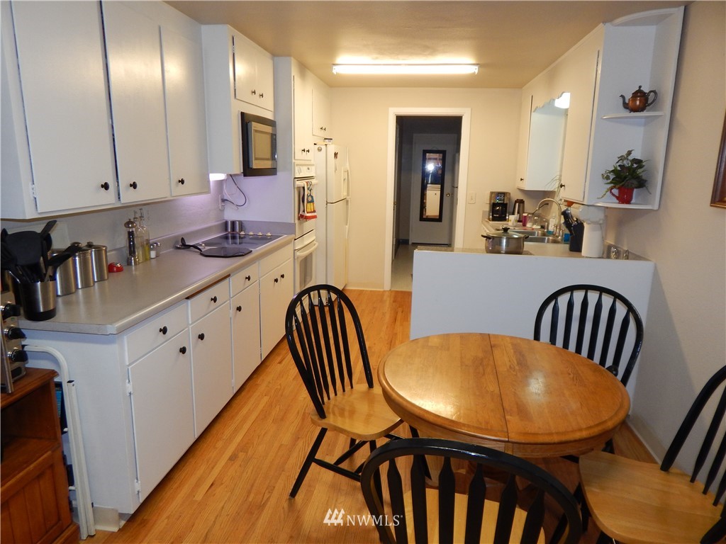 9801 Golden Given Road East Tacoma, WA 98445 - Photo 12 of 20