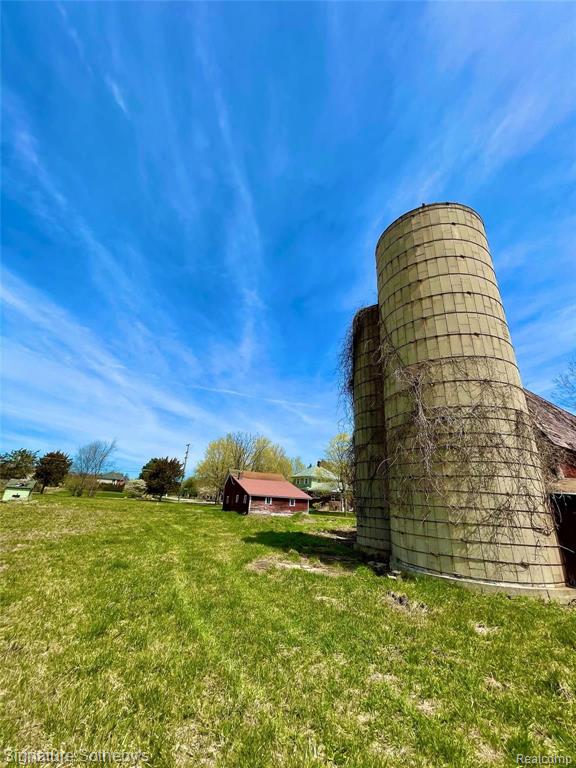 17980 27 Mile Road Ray, MI 48096 - Photo 12 of 51