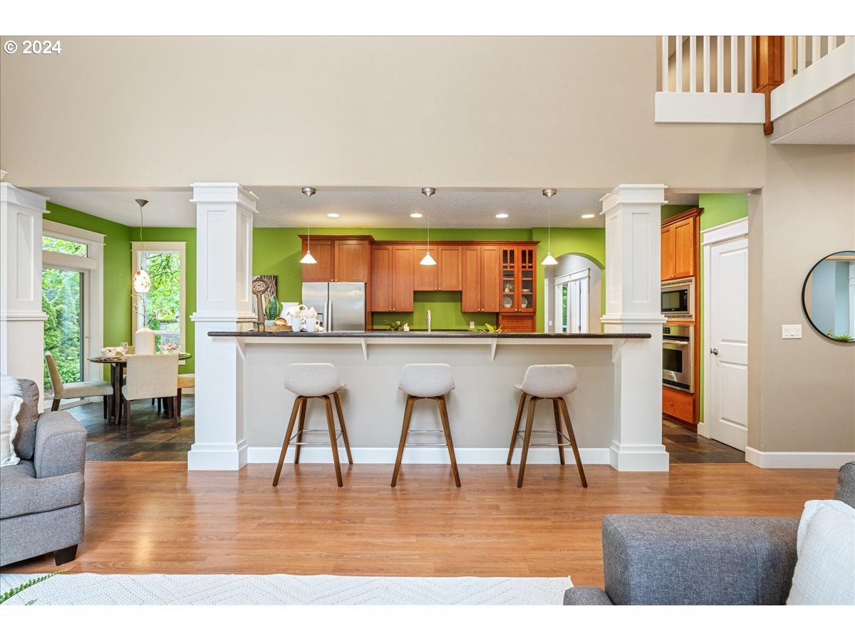 7727 Southwest Red Hawk Court Portland, OR 97224 - Photo 8 of 48 Gallery Image 8