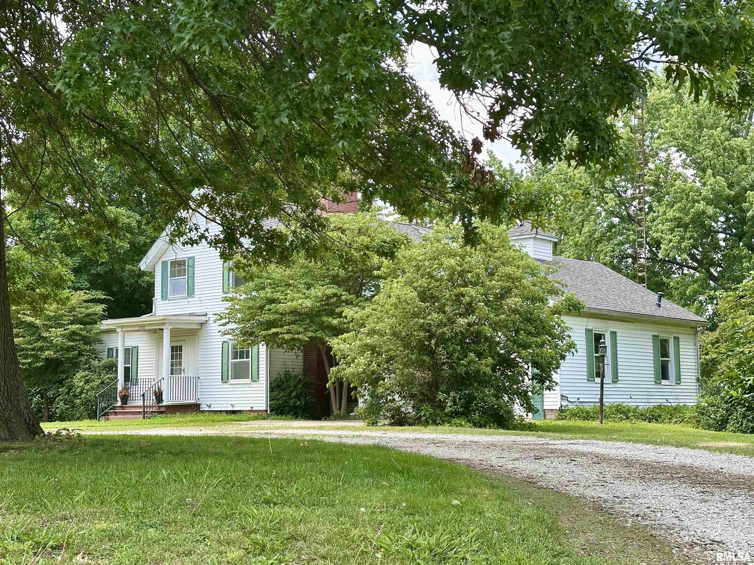 2100 Mound Road Jacksonville, IL 62650 - Photo 5 of 20
