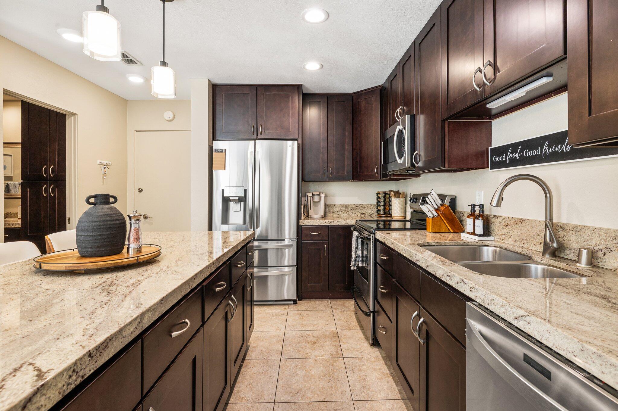 46750 Mountain Cove Drive, Unit 21 Indian Wells, CA 92210 - Photo 27 of 35 34-web-or-mls-AM4A1821