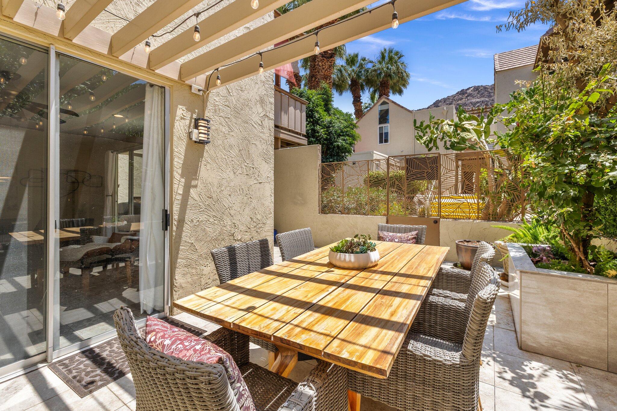 46750 Mountain Cove Drive, Unit 21 Indian Wells, CA 92210 - Photo 5 of 35 7-web-or-mls-AM4A1879