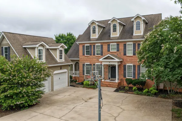 $813,000 | 7416 Splendid View Drive, Ooltewah, TN 37363