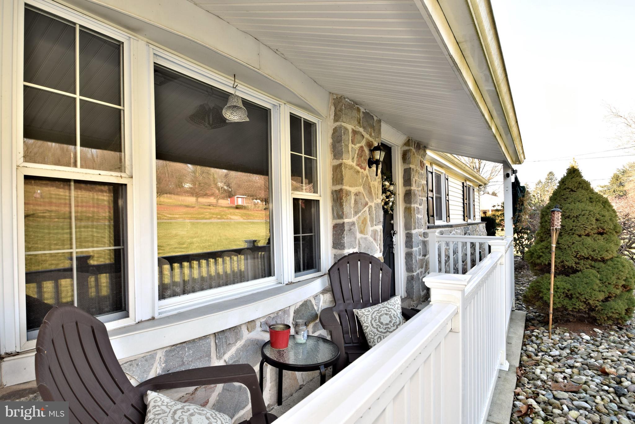 1456 Valley View Road Pottstown, PA 19465 - Photo 4 of 42