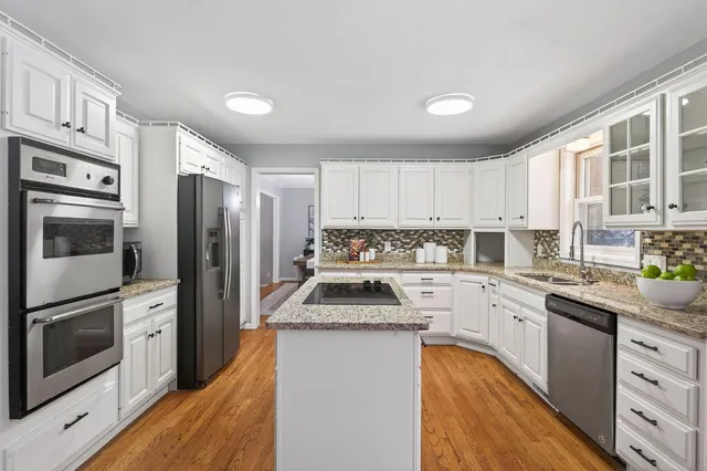 $535,000 | 1900 Vernon Drive South, Hopkins, MN 55305