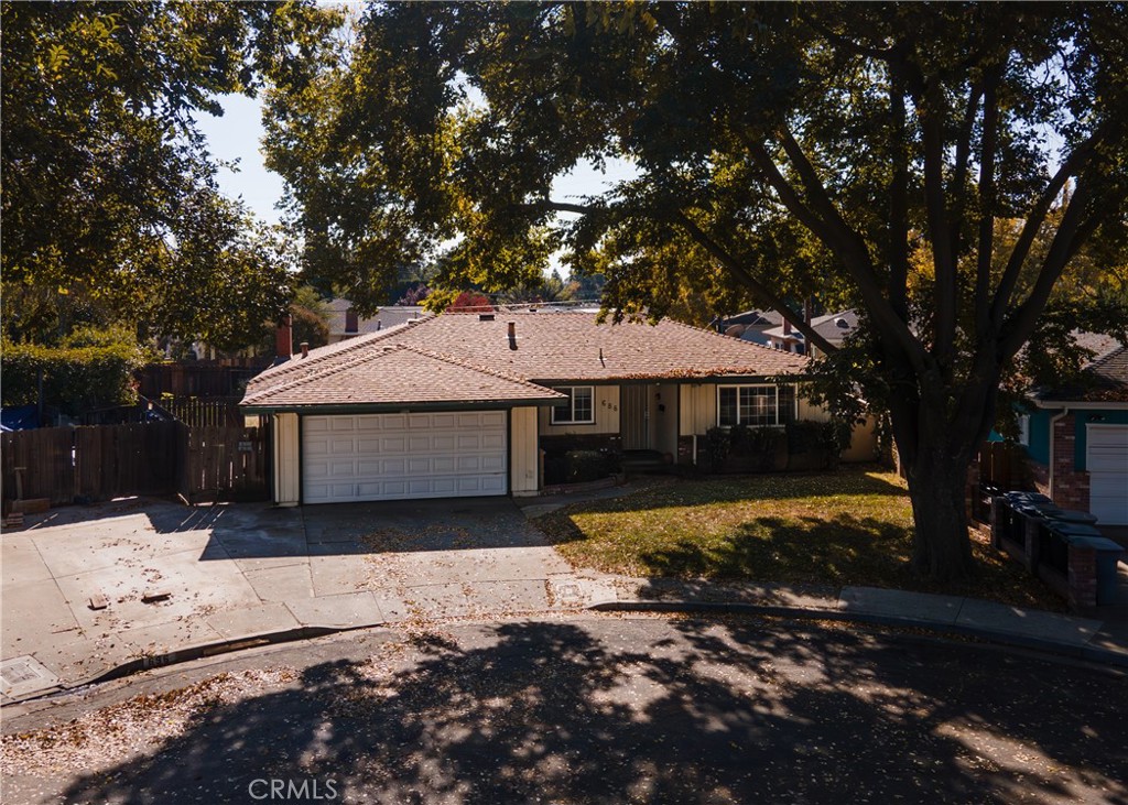 688 Elise Court Merced, CA 95340 - Photo 1 of 1 a front view of a house with a yard covered with snow