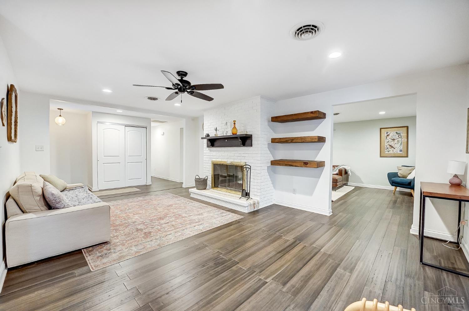 860 Miller Road Lebanon, OH 45036 - Photo 5 of 42 Gallery Image 5