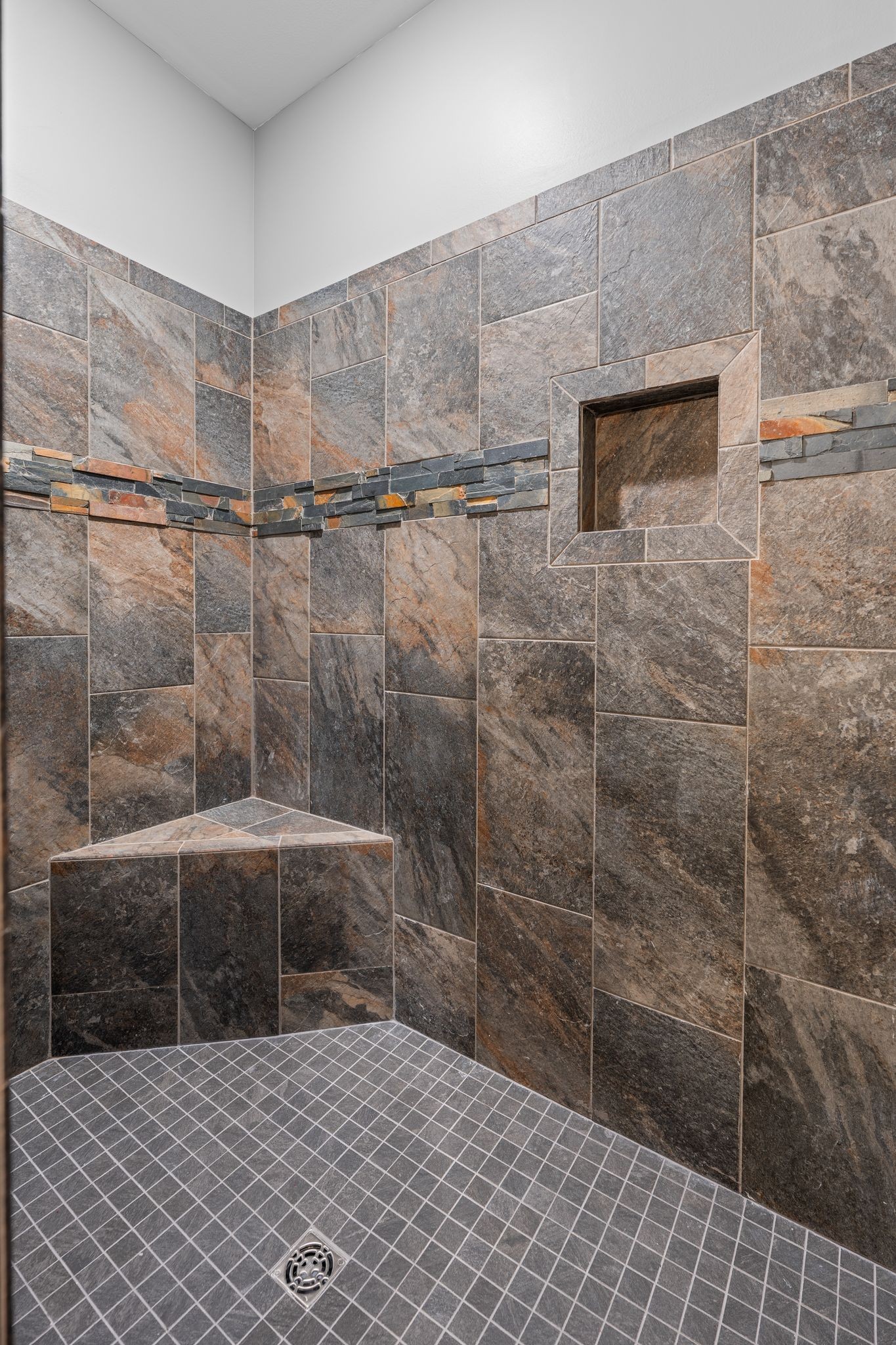83 Watson Court Leoma, TN 38468 - Photo 11 of 18 a bathroom with a shower