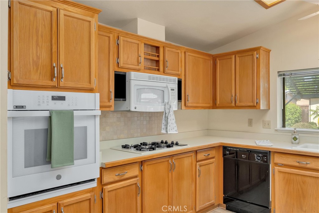 2050 Springfield Drive, Unit 207 Chico, CA 95928 - Photo 13 of 47